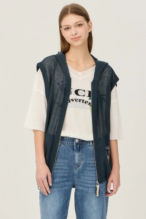 https://img.benettonmall.com/PARTS/KB/24F/BAKV01441DE_MB.jpg