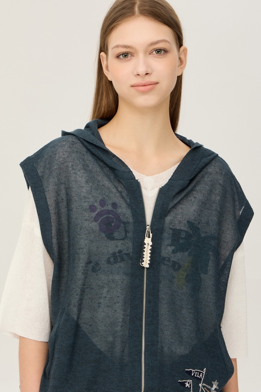 https://img.benettonmall.com/PARTS/KB/24F/BAKV01441DE_MB_D2.jpg