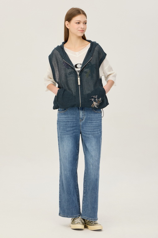 https://img.benettonmall.com/PARTS/KB/24F/BAKV01441DE_MB_D5.jpg