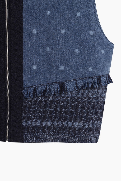 https://img.benettonmall.com/PARTS/KB/24F/BAKV52461BL_MB_D13.jpg