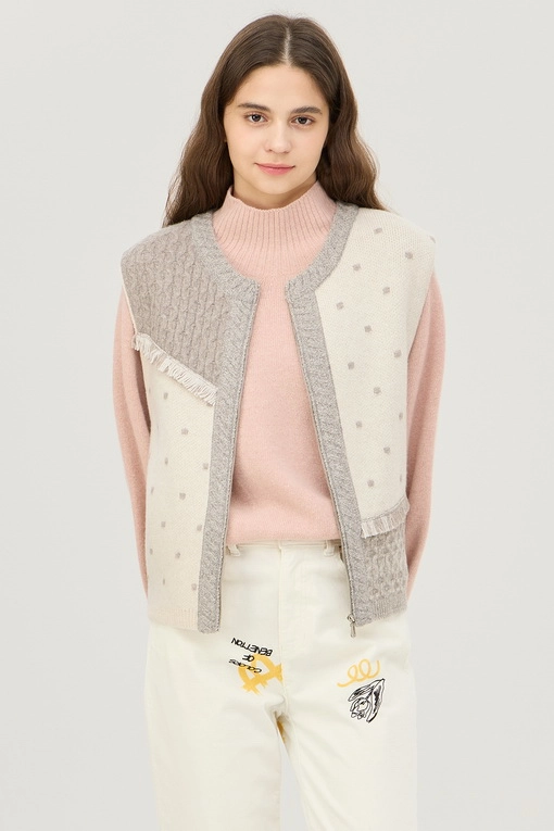 https://img.benettonmall.com/PARTS/KB/24F/BAKV52461IV_MB.jpg