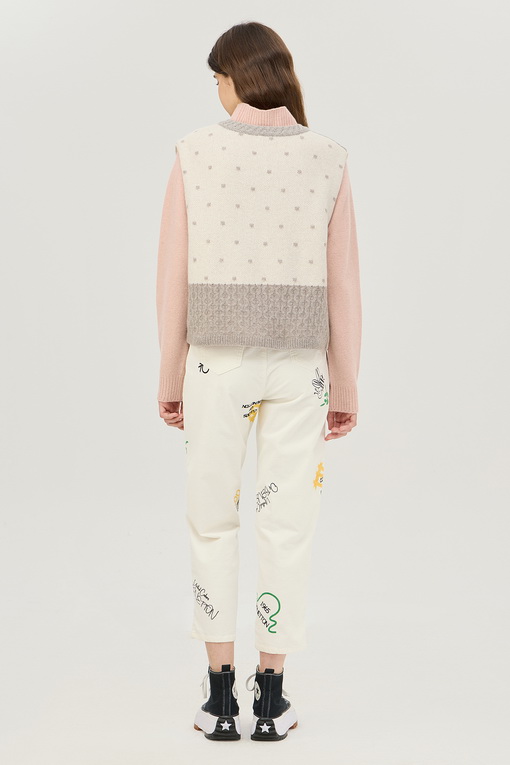 https://img.benettonmall.com/PARTS/KB/24F/BAKV52461IV_MB_D1.jpg