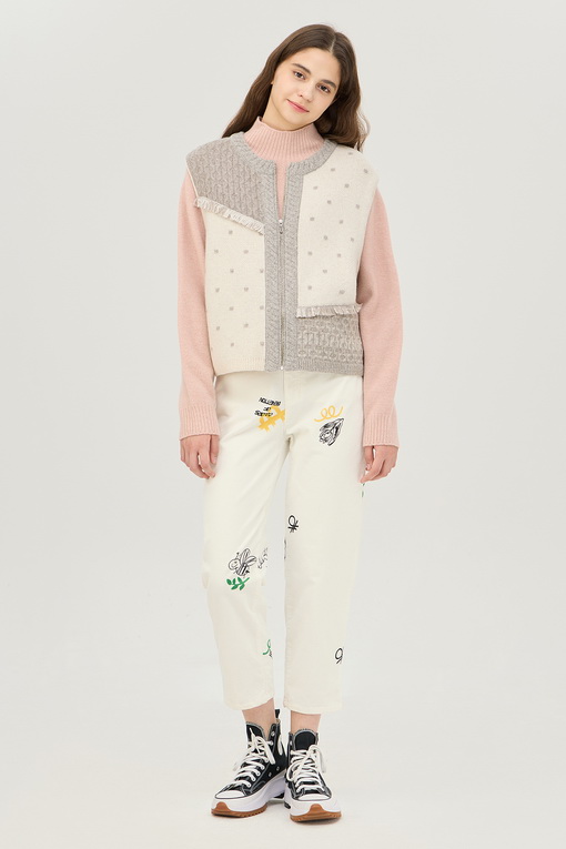 https://img.benettonmall.com/PARTS/KB/24F/BAKV52461IV_MB_D5.jpg