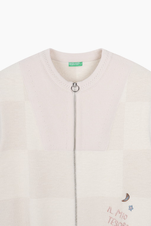 https://img.benettonmall.com/PARTS/KB/24F/BAKV53461IV_MB_D12.jpg