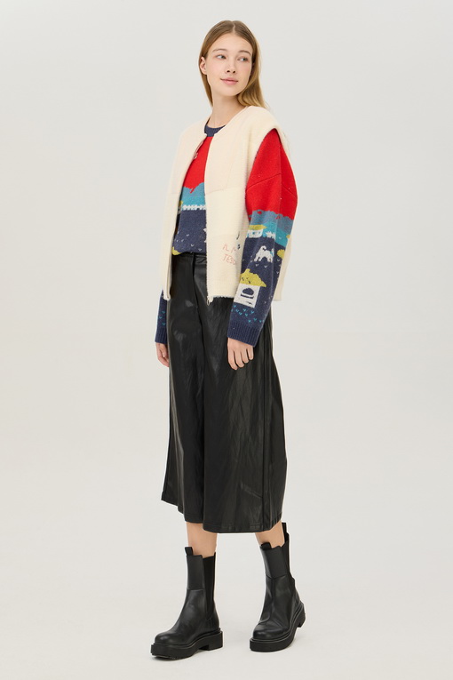 https://img.benettonmall.com/PARTS/KB/24F/BAKV53461IV_MB_D5.jpg