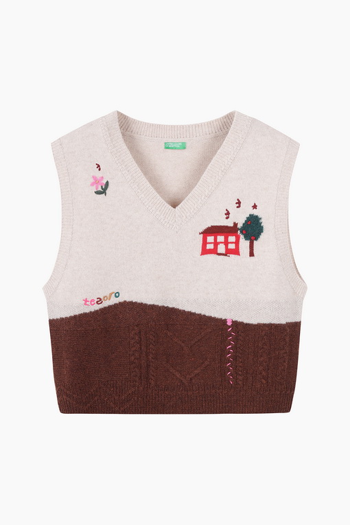 https://img.benettonmall.com/PARTS/KB/24F/BAKV54461BG_MB_D10.jpg