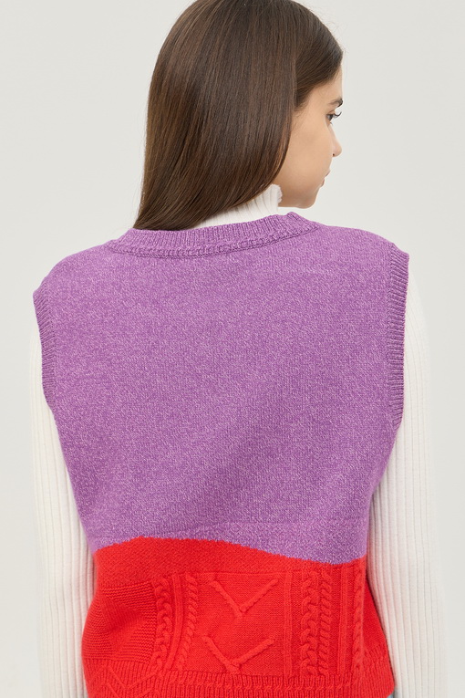 https://img.benettonmall.com/PARTS/KB/24F/BAKV54461VO_MB_D3.jpg