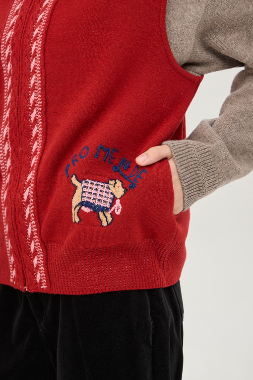 https://img.benettonmall.com/PARTS/KB/24F/BAKV57461RD_MB_D4.jpg