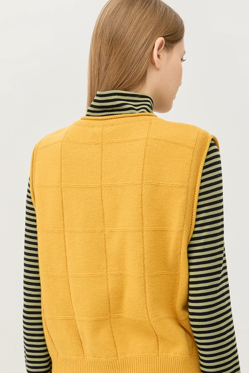 https://img.benettonmall.com/PARTS/KB/24F/BAKV58461MS_MB_D3.jpg