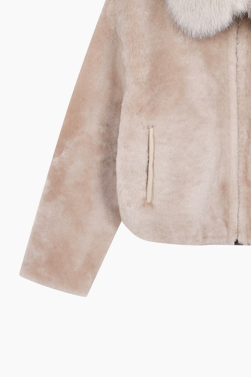 https://img.benettonmall.com/PARTS/KB/24F/BALE50461BE_MB_D13.jpg