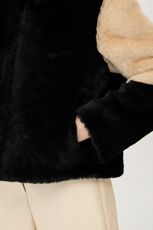 https://img.benettonmall.com/PARTS/KB/24F/BALE51461BK_MB_D4.jpg