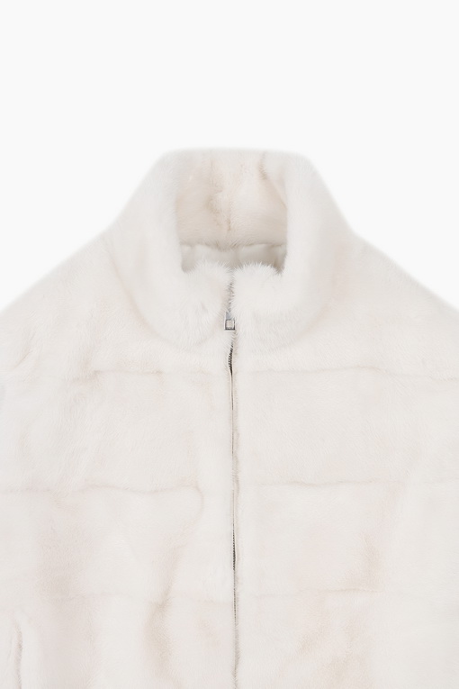 https://img.benettonmall.com/PARTS/KB/24F/BALE52461IV_MB_D12.jpg