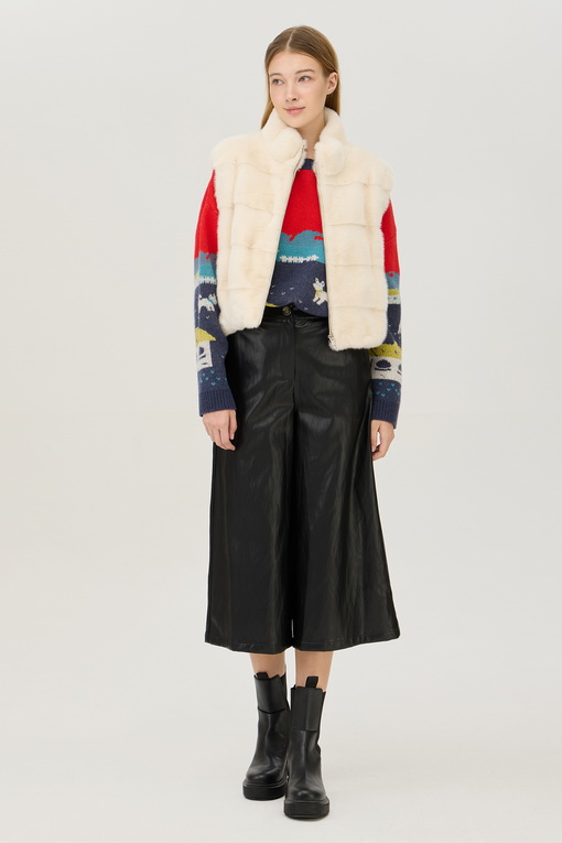 https://img.benettonmall.com/PARTS/KB/24F/BALE52461IV_MB_D5.jpg