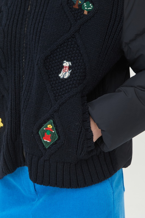 https://img.benettonmall.com/PARTS/KB/24F/BAPD53461NY_MB_D4.jpg