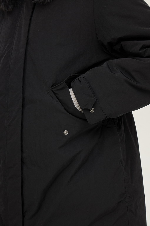 https://img.benettonmall.com/PARTS/KB/24F/BAPD55461BK_MB_D4.jpg