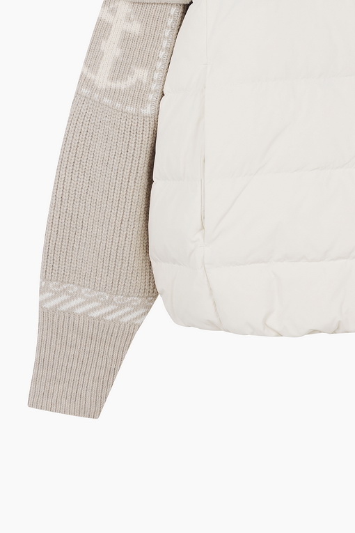 https://img.benettonmall.com/PARTS/KB/24F/BAPD56461IV_MB_D13.jpg