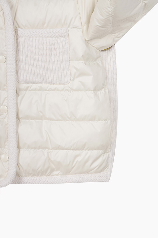 https://img.benettonmall.com/PARTS/KB/24F/BAPD63461IV_MB_D13.jpg