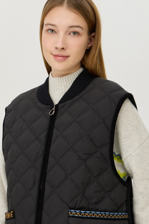 https://img.benettonmall.com/PARTS/KB/24F/BAPD64461BK_MB_D2.jpg