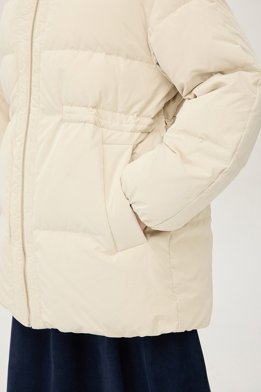 https://img.benettonmall.com/PARTS/KB/24F/BAPD67461CR_MB_D4.jpg