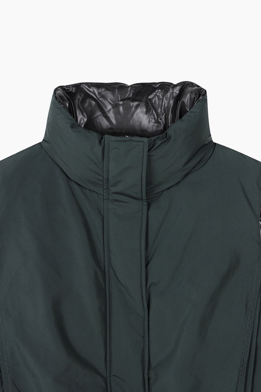 https://img.benettonmall.com/PARTS/KB/24F/BAPDE2461DE_MB_D12.jpg