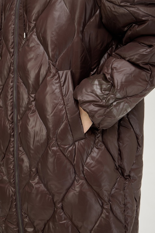 https://img.benettonmall.com/PARTS/KB/24F/BAPDE5461BR_MB_D4.jpg