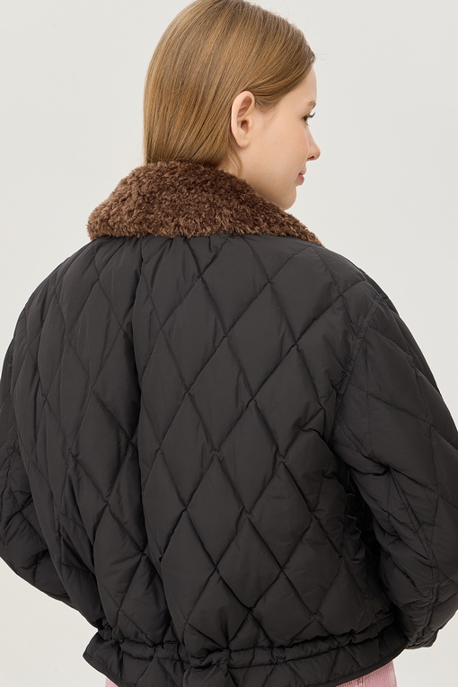 https://img.benettonmall.com/PARTS/KB/24F/BAPDF7461BK_MB_D3.jpg