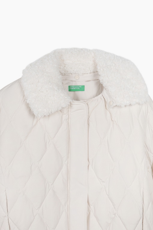 https://img.benettonmall.com/PARTS/KB/24F/BAPDF7461IV_MB_D12.jpg