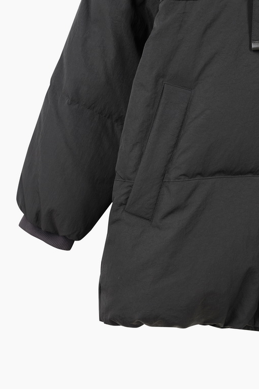 https://img.benettonmall.com/PARTS/KB/24F/BAPDG1461DG_MB_D13.jpg