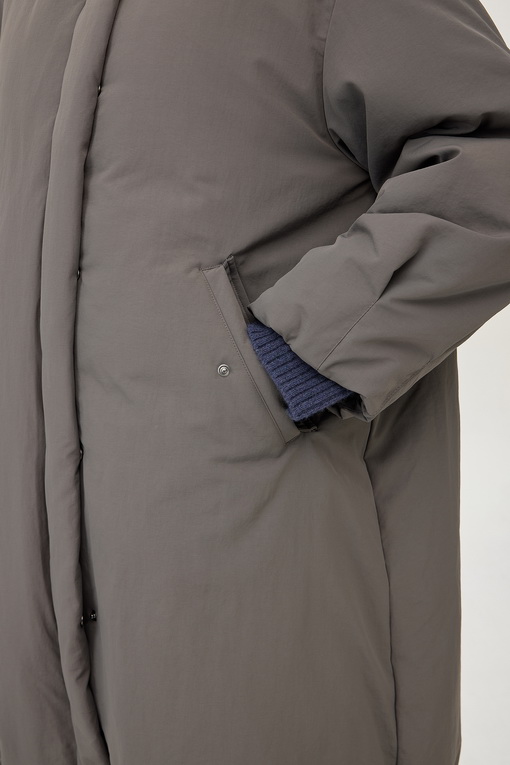 https://img.benettonmall.com/PARTS/KB/24F/BAPDG3461DG_MB_D4.jpg