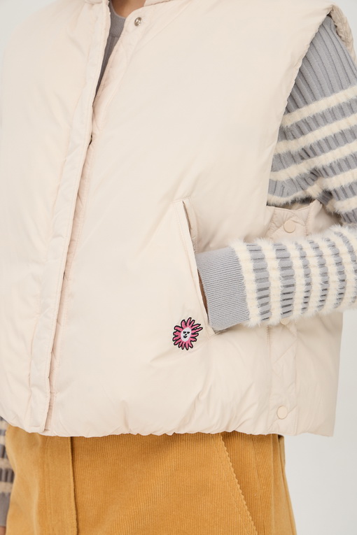 https://img.benettonmall.com/PARTS/KB/24F/BAPDG5461IV_MB_D4.jpg
