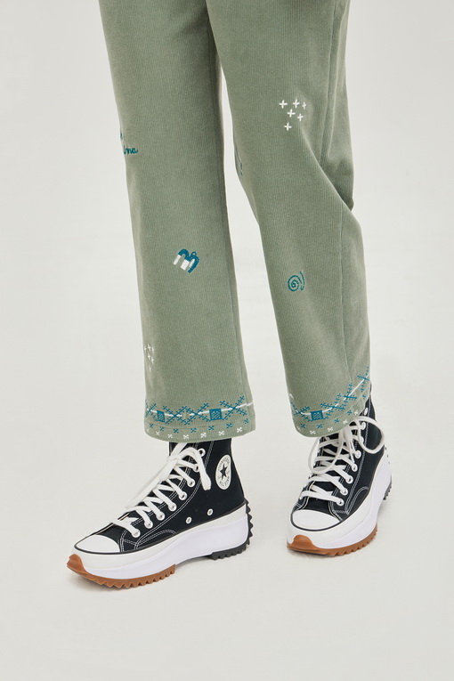 https://img.benettonmall.com/PARTS/KB/24F/BAPT51461KA_MB_D4.jpg