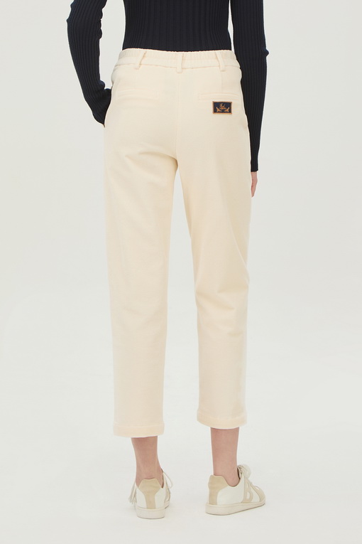 https://img.benettonmall.com/PARTS/KB/24F/BAPT52461IV_MB_D1.jpg