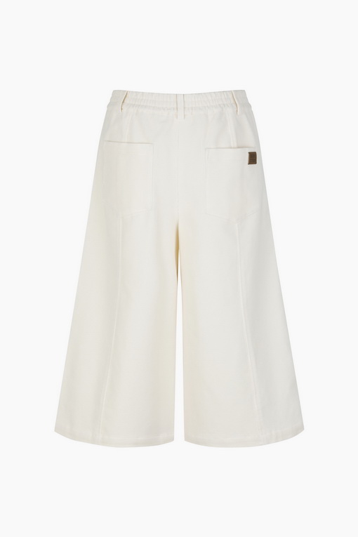 https://img.benettonmall.com/PARTS/KB/24F/BAPT53461IV_MB_D11.jpg