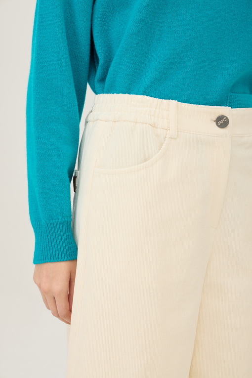 https://img.benettonmall.com/PARTS/KB/24F/BAPT53461IV_MB_D3.jpg