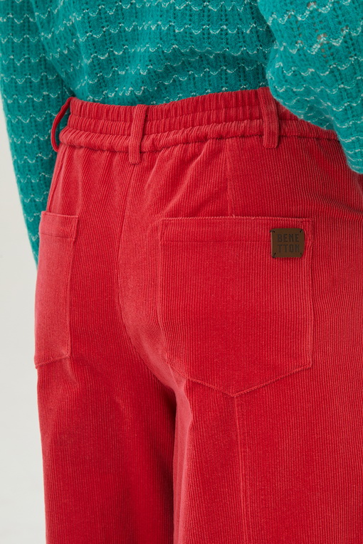 https://img.benettonmall.com/PARTS/KB/24F/BAPT53461RD_MB_D4.jpg