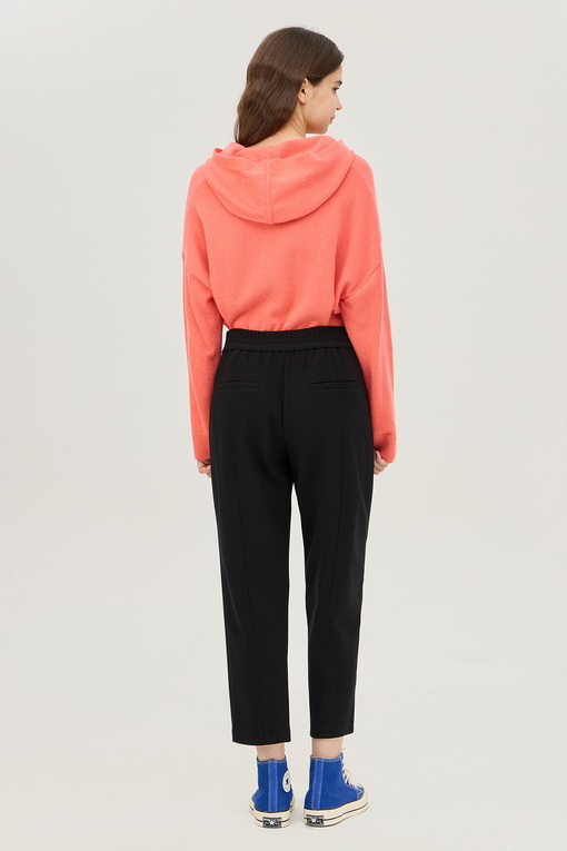 https://img.benettonmall.com/PARTS/KB/24F/BAPT55461BK_MB_D1.jpg