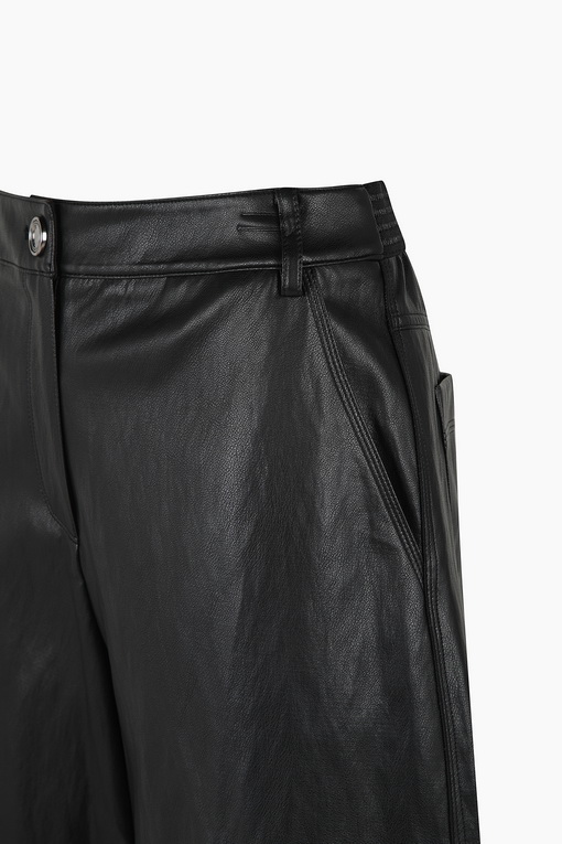 https://img.benettonmall.com/PARTS/KB/24F/BAPT56461BK_MB_D12.jpg
