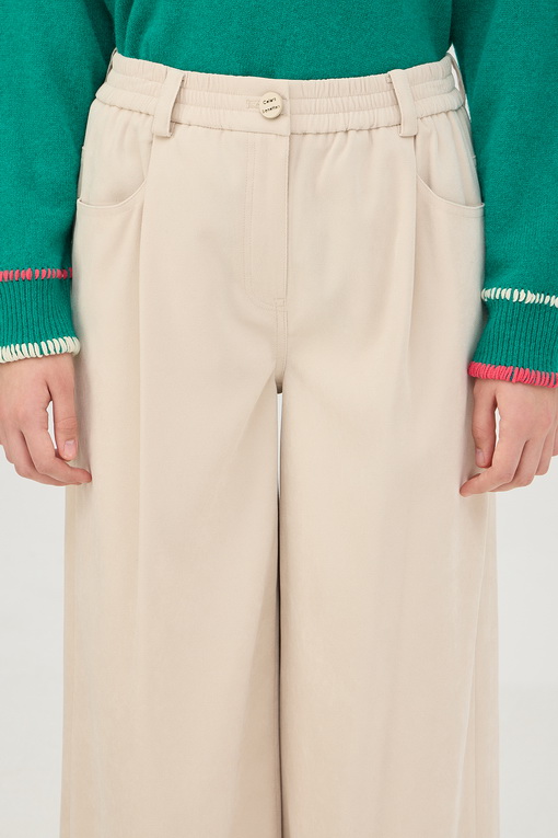 https://img.benettonmall.com/PARTS/KB/24F/BAPT57461IV_MB_D2.jpg