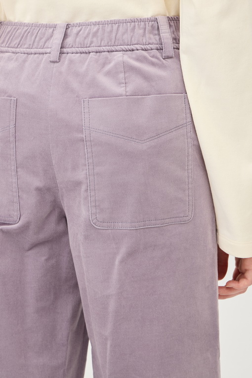 https://img.benettonmall.com/PARTS/KB/24F/BAPT58461VO_MB_D4.jpg