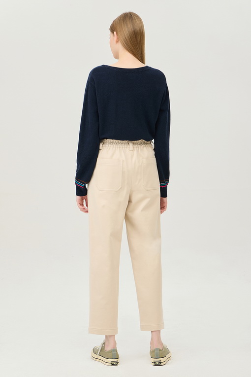 https://img.benettonmall.com/PARTS/KB/24F/BAPT61461IV_MB_D1.jpg