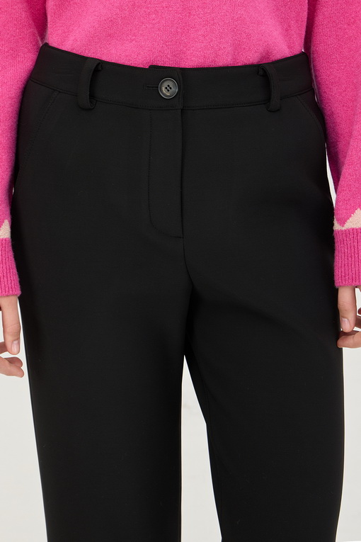https://img.benettonmall.com/PARTS/KB/24F/BAPT63461BK_MB_D2.jpg