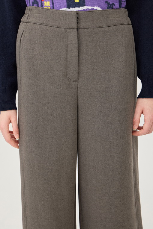 https://img.benettonmall.com/PARTS/KB/24F/BAPT64461DG_MB_D2.jpg