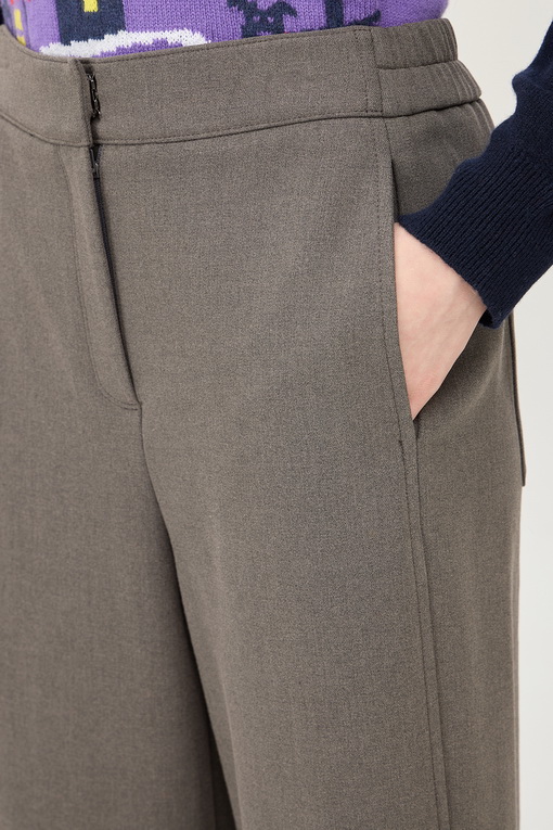 https://img.benettonmall.com/PARTS/KB/24F/BAPT64461DG_MB_D3.jpg
