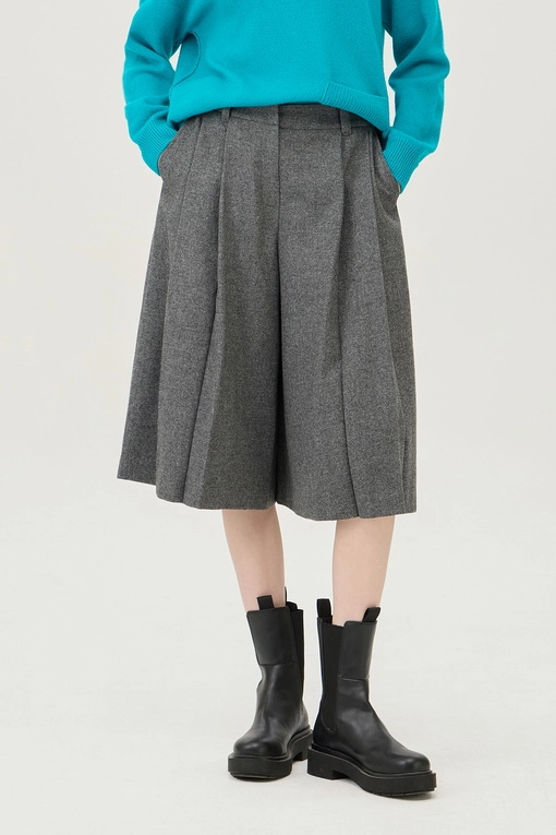 https://img.benettonmall.com/PARTS/KB/24F/BAPT66461DG_MB.jpg