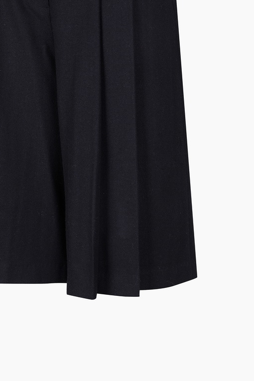 https://img.benettonmall.com/PARTS/KB/24F/BAPT66461DN_MB_D13.jpg