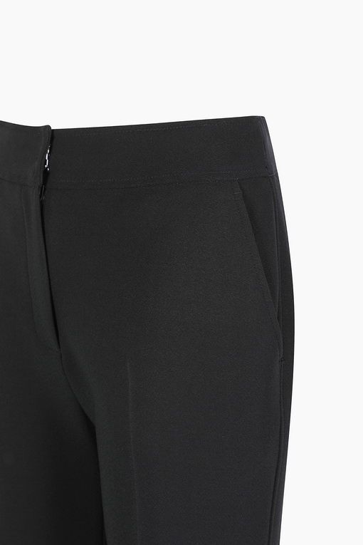 https://img.benettonmall.com/PARTS/KB/24F/BAPT67461BK_MB_D12.jpg