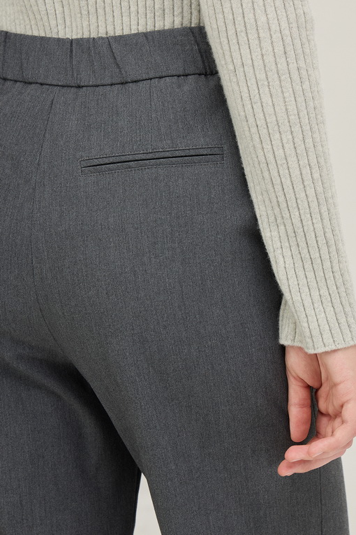 https://img.benettonmall.com/PARTS/KB/24F/BAPT92461GR_MB_D4.jpg