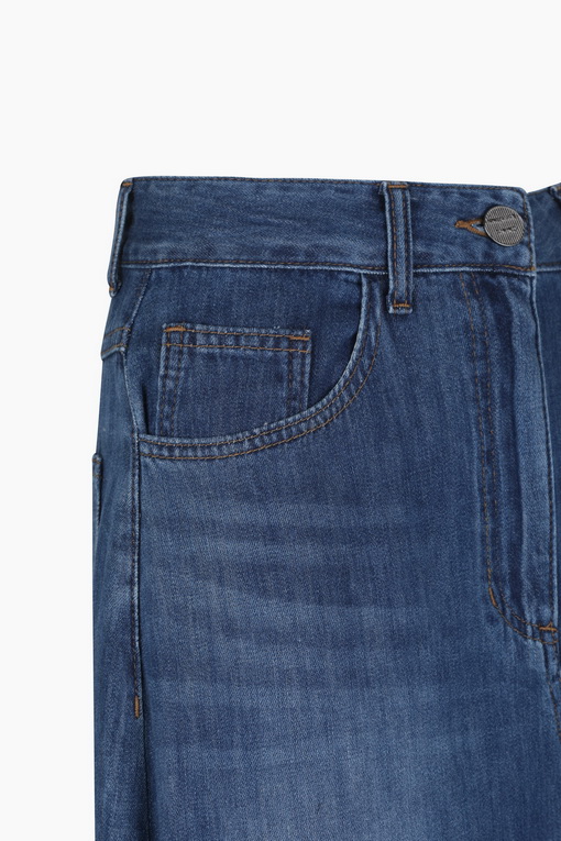 https://img.benettonmall.com/PARTS/KB/24F/BASK03441IN_MB_D12.jpg