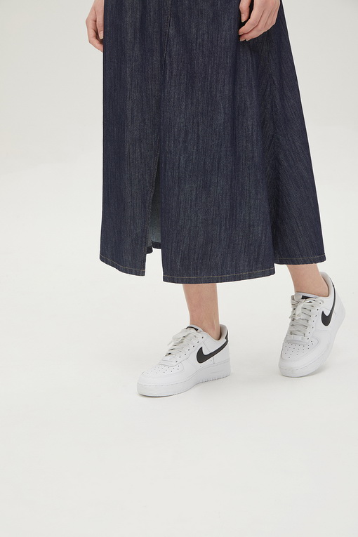 https://img.benettonmall.com/PARTS/KB/24F/BASK05441IN_MB_D4.jpg