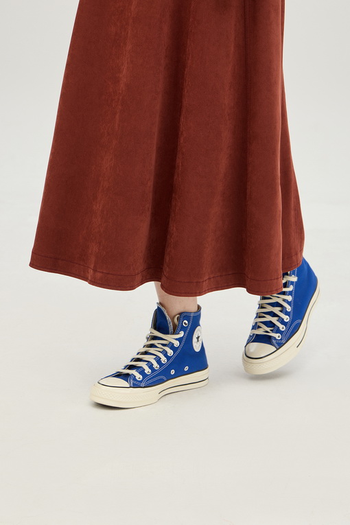 https://img.benettonmall.com/PARTS/KB/24F/BASK54461BR_MB_D4.jpg